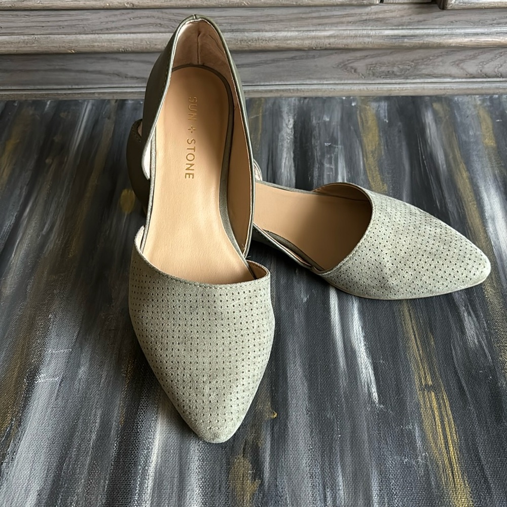 Sun + Stone Flats